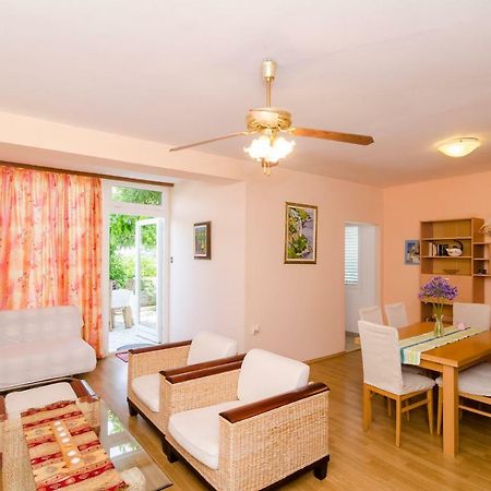 דוברובניק Wisteria Apartment מראה חיצוני תמונה