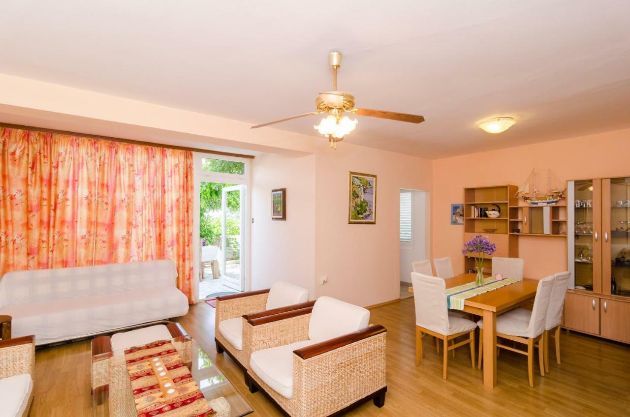 דוברובניק Wisteria Apartment מראה חיצוני תמונה