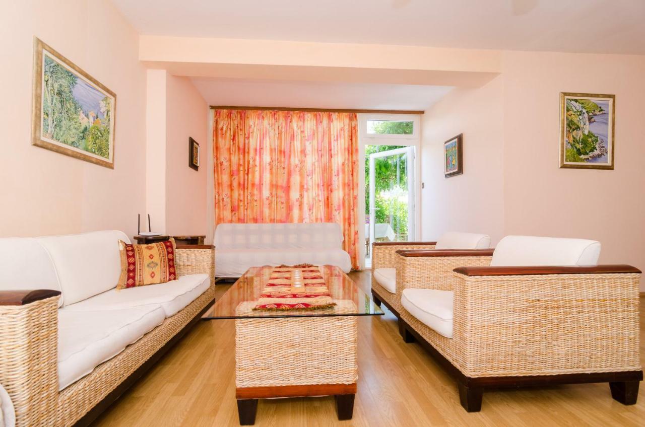 דוברובניק Wisteria Apartment מראה חיצוני תמונה